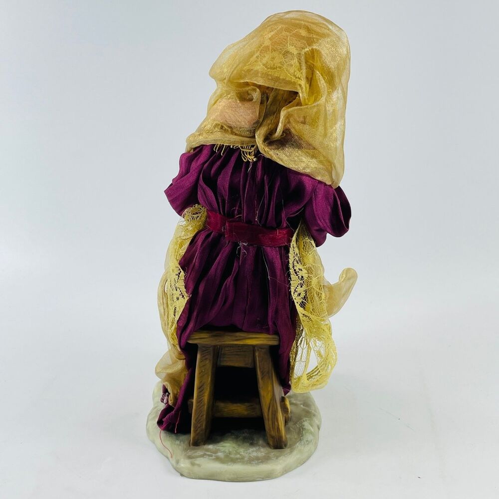 Member's Mark Large Nativity Mary Figurine 2005 Hand-Painted Christmas 10.5 inch - Picture 4 of 9